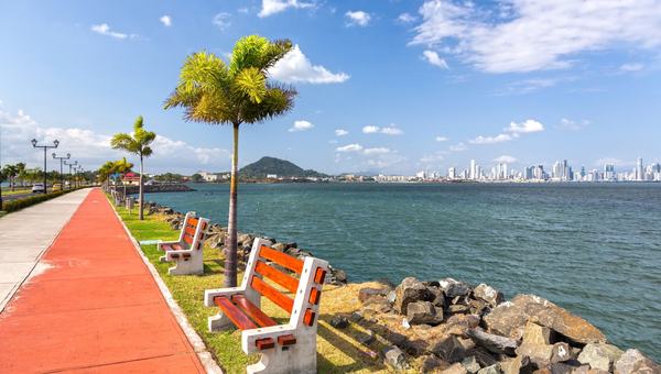 Panama Rentner-Visa: Wenn die Rente für den Ehepartner nicht reicht